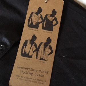 Convertible scarf with snaps